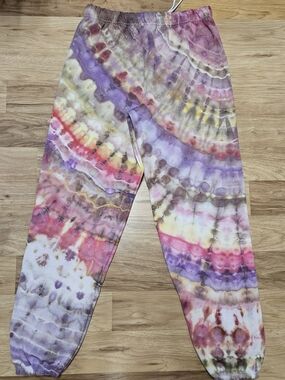 🔮 1-of-1 HANDMADE ICE DYED SWEATPANTS 🔮